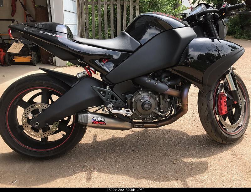 Click image for larger version. 

Name:	Buell 1125 CR.jpg 
Views:	243 
Size:	369.9 KB 
ID:	2158