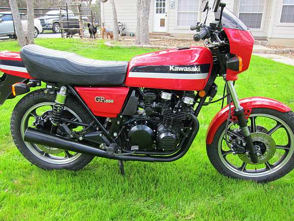 Name:  1981_Kawasaki_GPz_550_Motorcycle_For_Sale.jpg
Views: 764
Size:  55.6 KB
